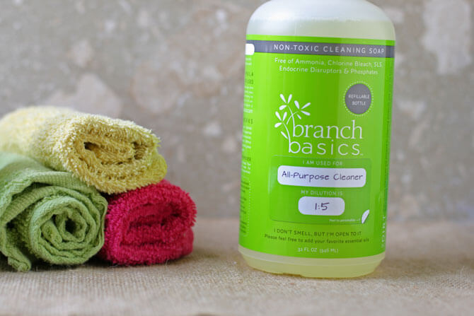 What makes cleaning actually fun? A product that is non-toxic & WORKS on EVERYTHING! Here are 7 reasons you NEED to switch to Branch Basics' non-toxic soap.