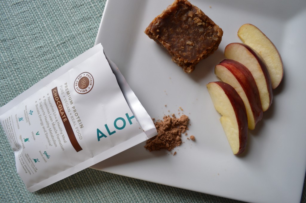 Most protein powders contain debatable ingredients but not ALOHA protein powders! Learn more about ALOHA & find a recipe for vanilla protein powder bread.