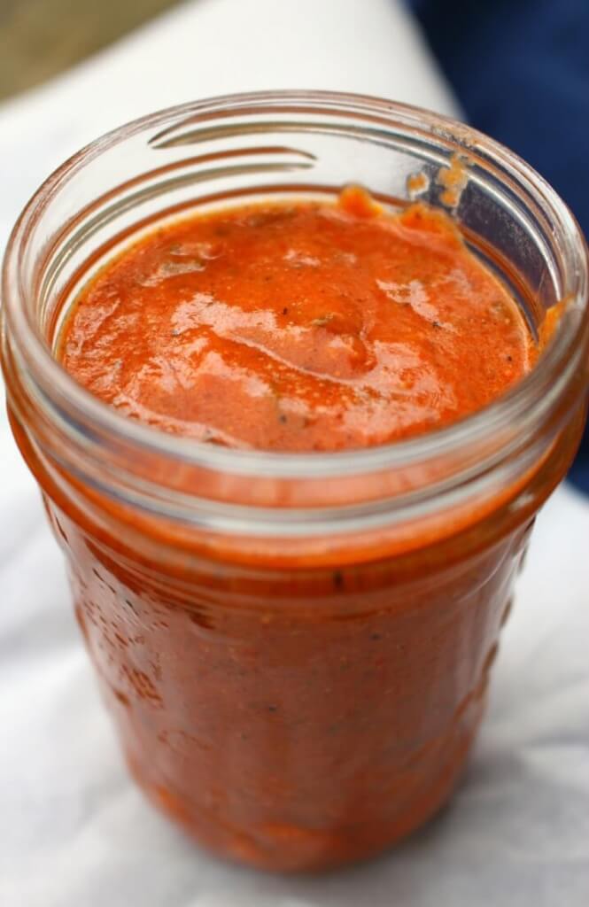 Love enchiladas but don't like the ingredients for the sauce in the store-bought package? Try this super easy enchilada sauce from scratch- tasty and easy!